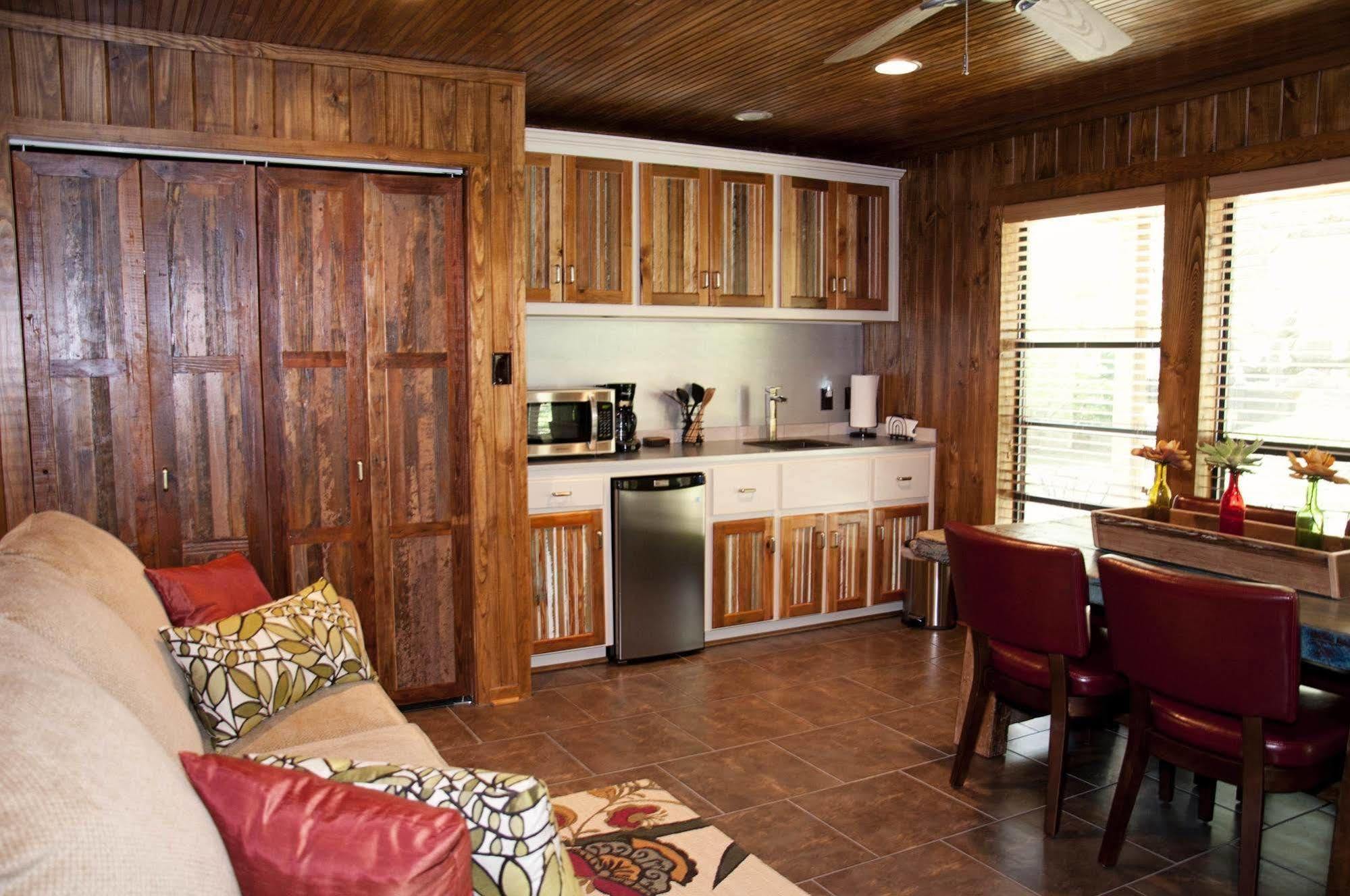 Live Oaks Bed And Breakfast Uvalde Luaran gambar